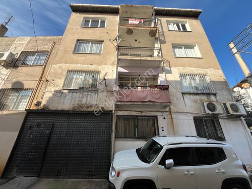 Gümüşpala Merkez'de Sağlık Ocağı Yakın Ferah Cepheli 3+1 Kiralık Daire