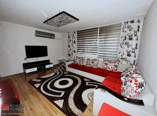 Şarampol Caddesinde 1+1 Eşyalı Kiralık Daire