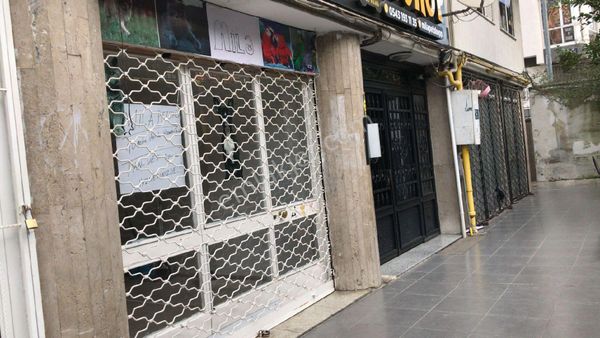 Göztepe Mahallesinde Metroya Yakın Satılık Dükkan