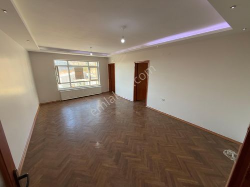 Senem'den Esertepe Mh. Vadi Parkı Mazaralı Katta 3+1 Full Yapılı Kiralık Daire