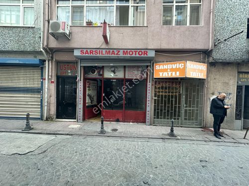 2817 Rengarenk'ten Kızılay Hocaahmet Sokağında Düz Giriş 50m2