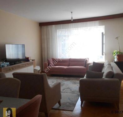 Ankara Balgat Oğuzlarda 3+1 130m2