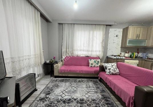 Adana Sarıçam Şartı Fuarı 1+1 Az Hasarlı 1 Kat 9 Kat 1 Katı