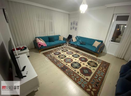 Sancaktepe Emek Mahallesi 180 M2 3+1 Satılık Çift Balkonlu Daire