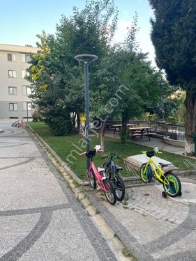 2+1 Sarrafoğlu Saraypark Sitesi Metroya 150 Metre Güzel Konumda