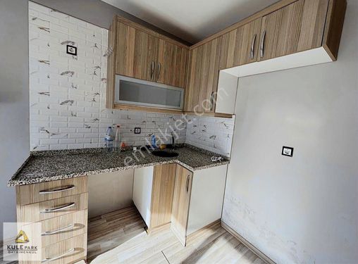 Kule Park Gayrimenkul'den Çarkıpare'de Migros Karşısı 1+1 Daire