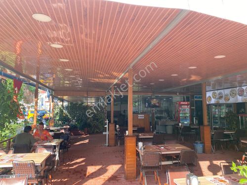 Balıkesir Burhaniye De Denize 100 Metre Mesafede Restoran