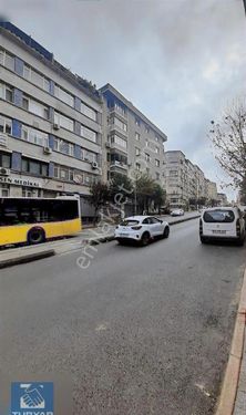 Fatih Oğuzhan Caddesi Üzeri Asansörlü 150 M2 3+1 İçi Boş 2.kat