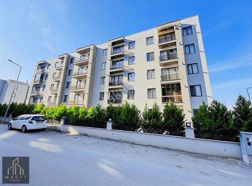 Macit Gayrimenkul'den Site İçi 2+1 Eşyasız Kiralık Daire