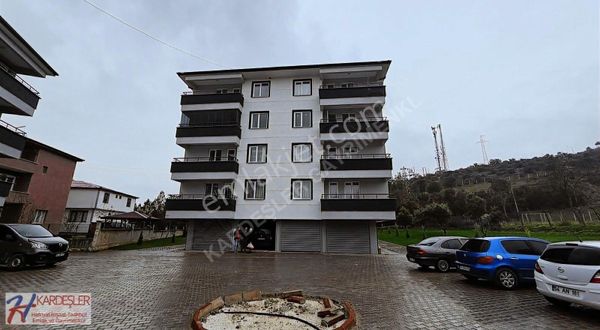 Pamukova Elperek Mah.site İçiersinde 3+1 Lüks Ara Kat Daire