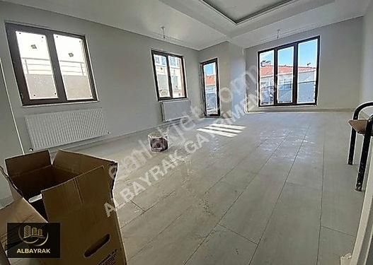 Ümraniye Çarşıda Daha Büyüğü Yok 5+2 275m2 Sıfır Devasal Dublex