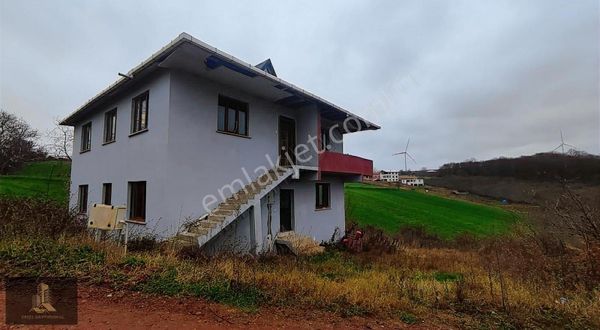 Kandıra Karaağaç'ta 1209 M2 Tarla İçinde 2 Katlı Müstakil Ev