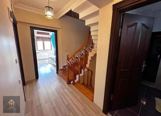 İzmit Ormanköy Villaları 2.etap Vadi Manzaralı Satılık 5+1 Villa