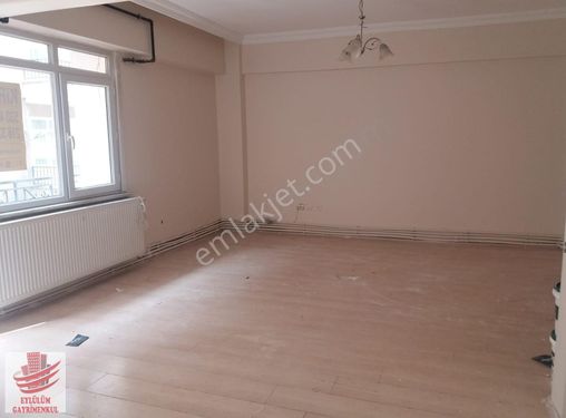 Eylülümden Alemdağ Çarşıda 2+1 Satılık Daire 4.650.000 Tl