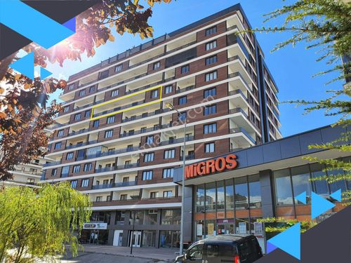 1071 Rezidansta Çoruh Manzaralı, 3+1, 196 M² Satılık Lüks Daire