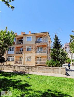 Selçuklu Malazgirt Dumlupınar Satılık 3+1 3 Cephe Daire