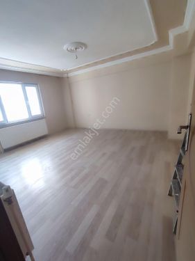 Şehitler Mahallesinde 3+1 Asansörlü Kiralık Daire