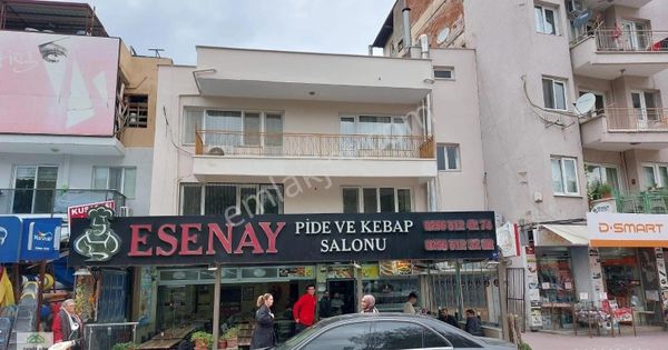 Kuşadası İnönü Bulv. Tabela Değerli Yüksek 3+1 Kiralık Ofis Büro