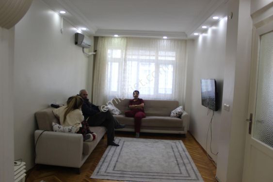 Cerrahpaşa Gayrimenkuldan Yatırımlık Fırsat Daire 2+1 90m2