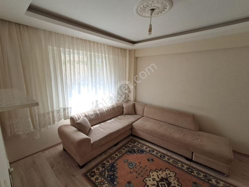 Sorunsuz Kiracılı Yatırımlık 1 1 Eşyalı Satılık Daire P.no: 1660 En