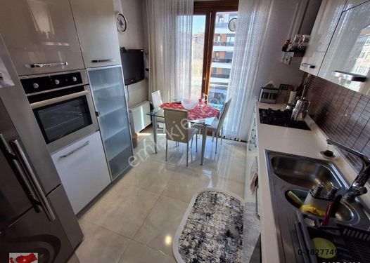 Bakırköy İncirli De 10 Yıllık 260m2(220) Satılık 4+2 Dubleks