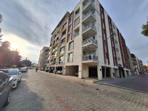 Aydın Efeler Orta Mahalle De Kiralık 2+1 Eşyalı Daire