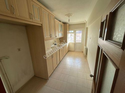 Sincan Tandoğan Mhde Merkezi Konumda Ara Kat 3+1 Kiralık Daire