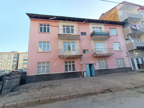 Turanlardan Elazığ Merkez Olgunlar Mahallesi'nde Hasarsız 3+1 Son Kat Satılık Daire