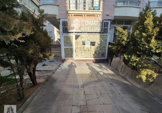 Cadde Üzeri Satılık Dükkan