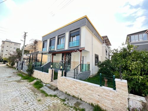 Doğanbey'de Denize 350 Metre, Satılık Sıfır Bahçeli 3+1 Villa