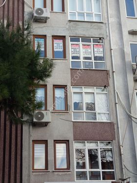 Bakırkoy Z.baba Da 3+1 Yücetarla Caddesi Üzerinde Satılık