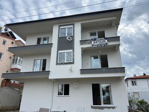 Manavgat Ilıca Mahallesi Bölge Trafik Arkası Havuzlu Lüks 1+1 Daireler !!