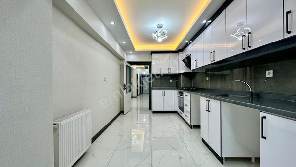 Kalecik Emlak'tan Protokol Yanıgüney, Şık Yapılı, 3+1, 125m²