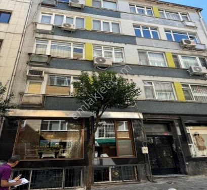 Açık Artırma İle Şişli , Nişantaşı Valikonağı Ve Rumeli Caddesine Çok Yakın 3+1 Satılık Daire