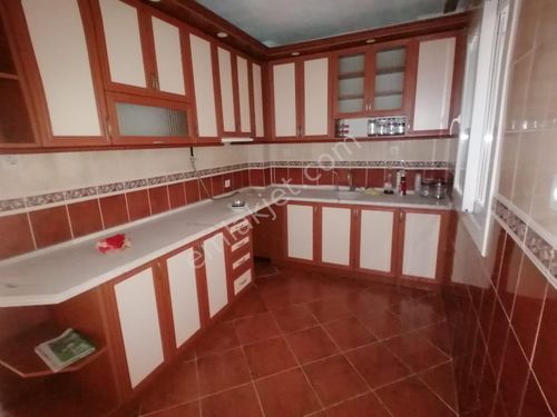 İzmir Buca Kiralık Daire İlanları ve Kiralık Ev Fiyatları