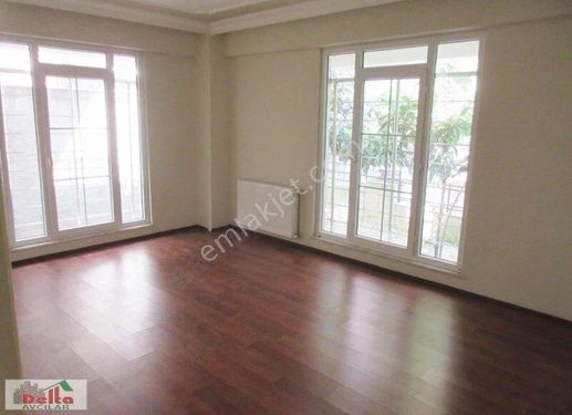 Cihangirde 2+1 yeni binada 80 m2 y. Giriş kiralık daire