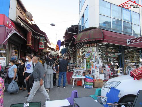 Fatih Tahtakale kutucular caddesinde satılık 3 katlı işyeri bina