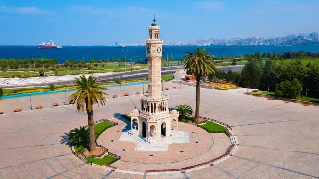 İzmir'de Son 2 Yılda En Çok Hangi İlçe Değer Kazandı?