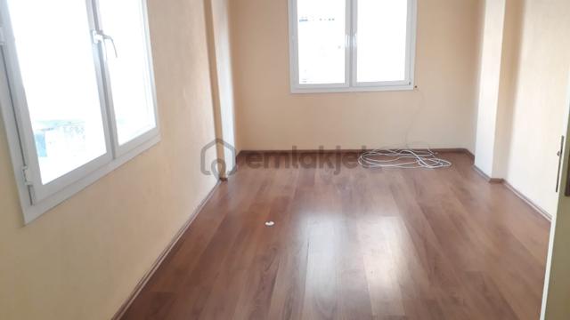 Çalıkuşu Mh Bozyaka Merkeze Yakın 3+1 110 M2 Temiz Arakat Daire 1