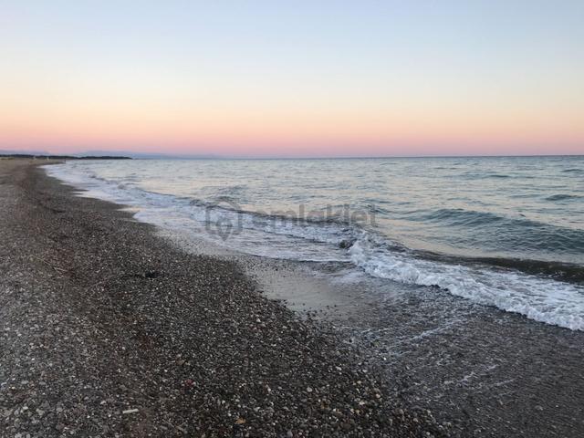 Manavgat Satılık Denize 1,5 Km Müsatkil Bahçe Ev Yapımına Uygun 3
