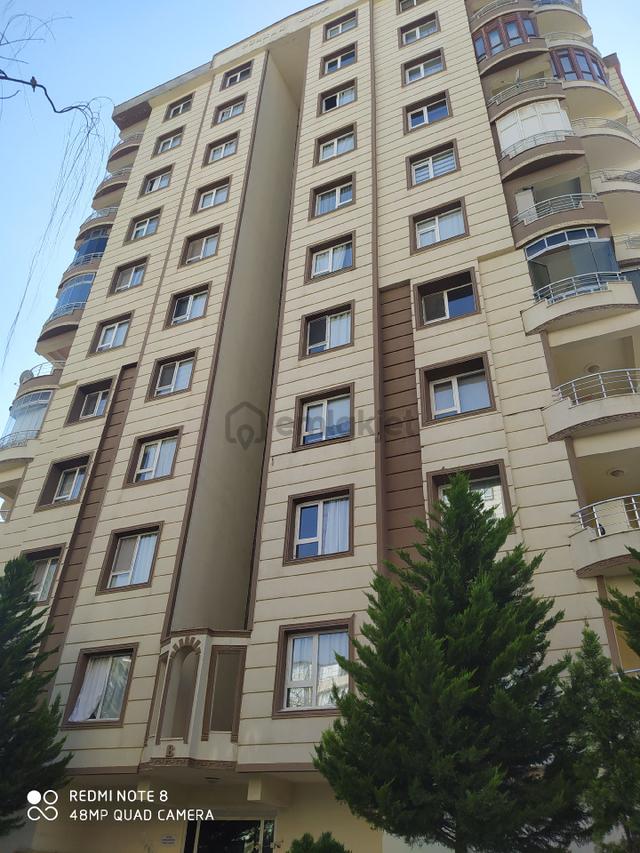 Eryavuz Dan Karaköprü Yamaçevler Sitesinde 4+1 Odalı,merkezi Yerde, Bakımlı,temiz, Uygun 3