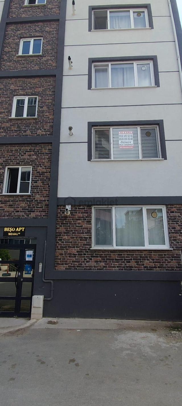 Özsoy Emlak Edirne'den Erasta Arkası 1+1 Eşyalı Kiralık Daire 3