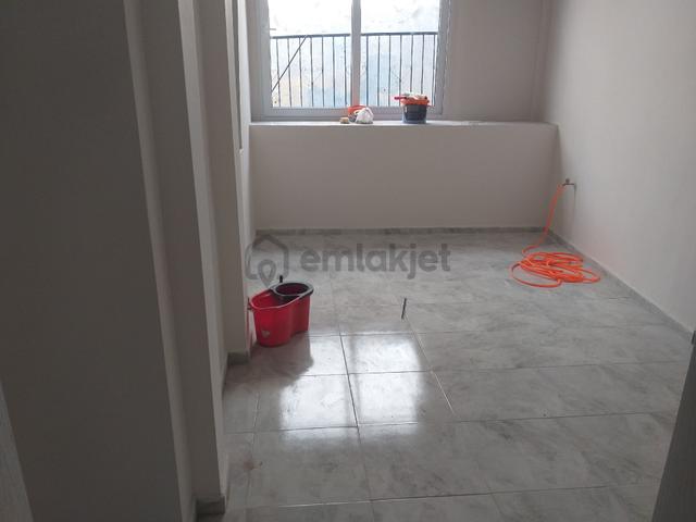 Turan Mahallesi Carsi Merkezde 2