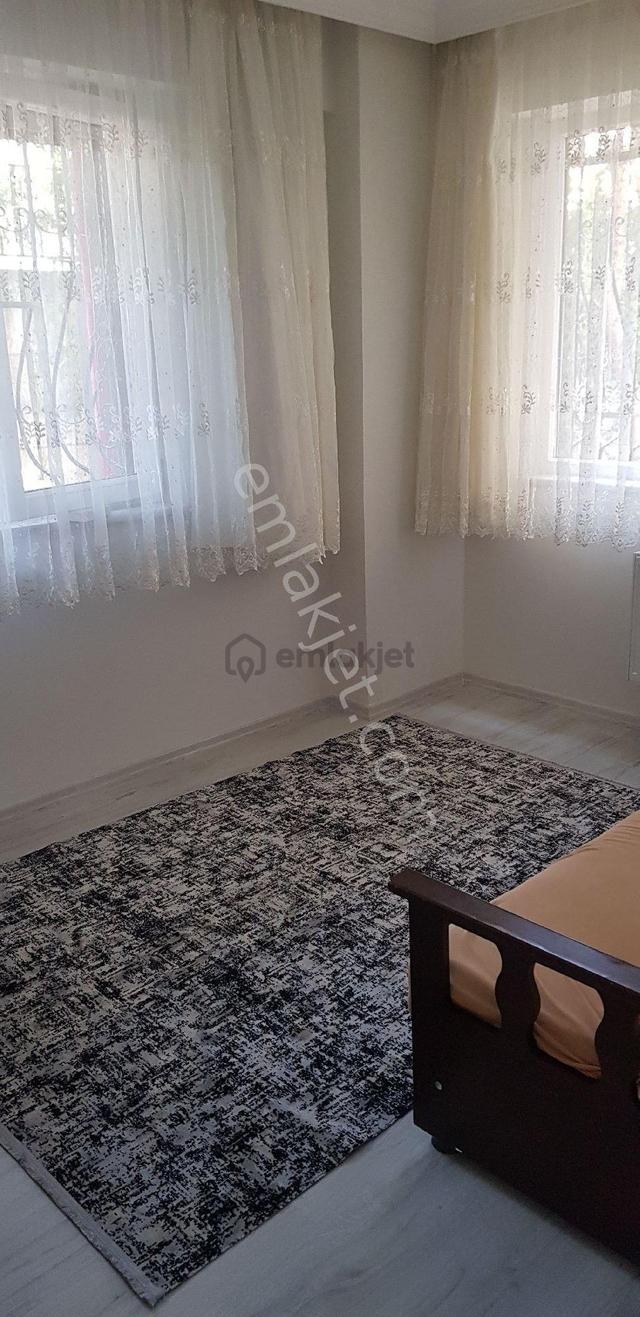 Dahibinden Tertemiz Daire Munübüs Onunden Geçıyor 5