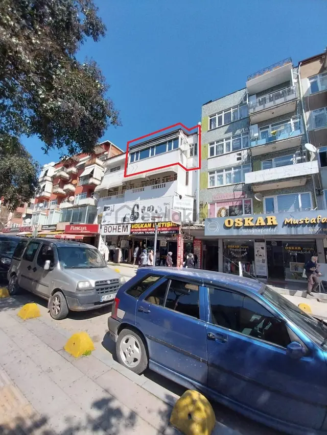 Kocaeli Gölcük Merkez Mahallesi Kiralık 80 M² 2+1 Daire Ofis 4
