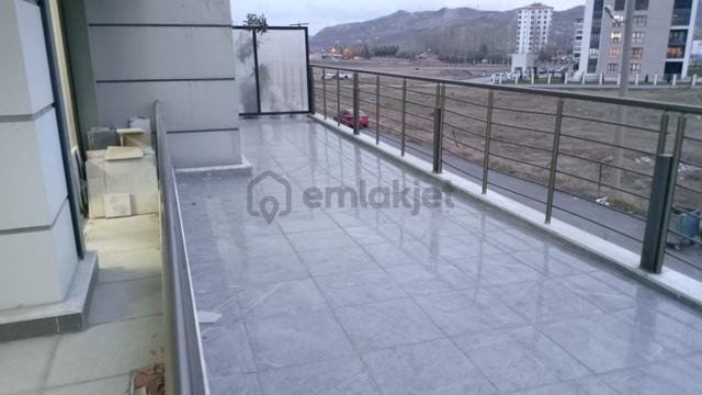 Damla Emlaktan Yeşilyurt Mah.çevre Yolu Altında Satılık Dükkan 5