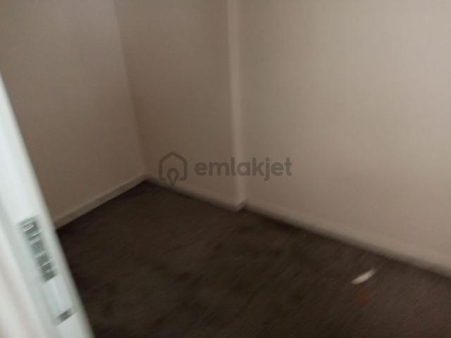 Ümraniye Atatürk Mahallesinde 3 Katli Çift Cepheli Dükkan 4