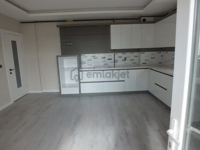 Karaman Larende Mahallesi 2.kat 165 M2 3+1 Satılık Sıfır Daire 2
