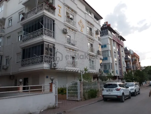 Etiler Mah. Kiralık Möbleli Giriş Daire Beycan Emlak 2