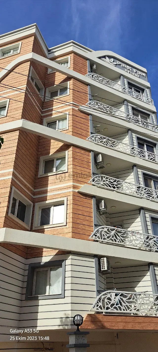 Bornova Da 2+1 Satılık Eşyalı Lüks Daire 2